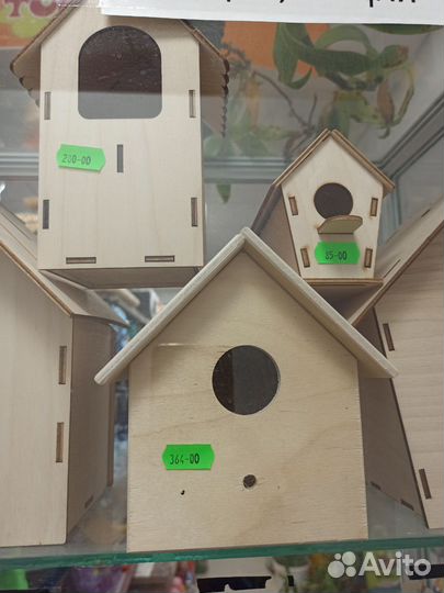 Скворечники и кормушки для птиц