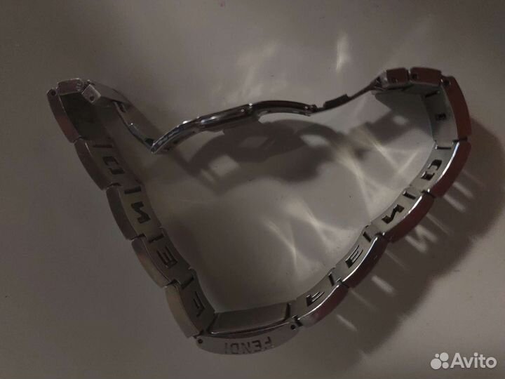 Часы наручные Fendi оригинал