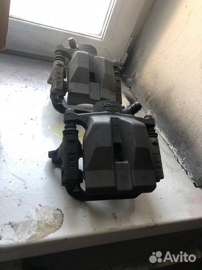 Суппорта от Lexus GS350