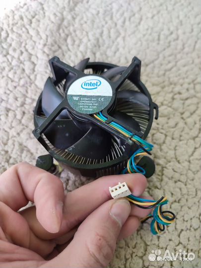 Кулер процеccорный intel