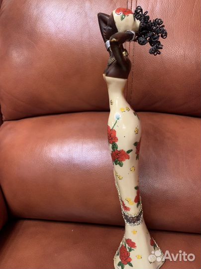 Статуэтка Африканка