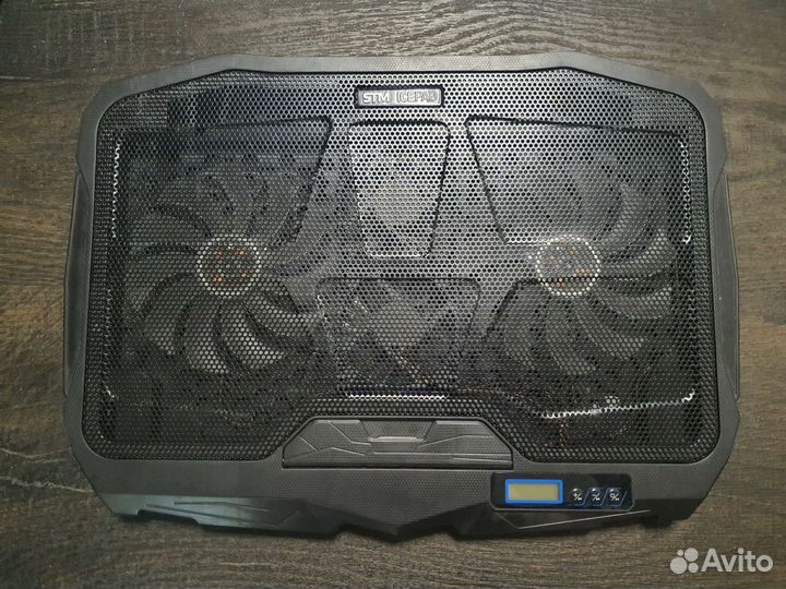 Охлаждающая подставка для ноутбука