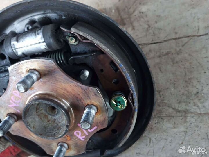 Ступица Toyota Ist, Toyota Funcargo задняя левая