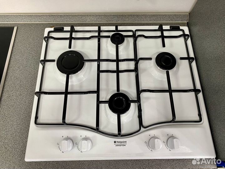 Встраиваемая газ. панель Hotpoint-Aristo 7HPC 640N