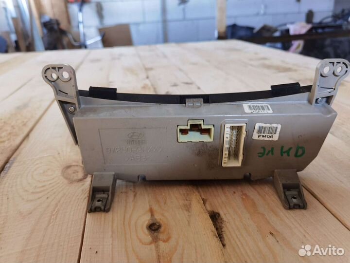 Блок управления печкой Хендай Элантра HD