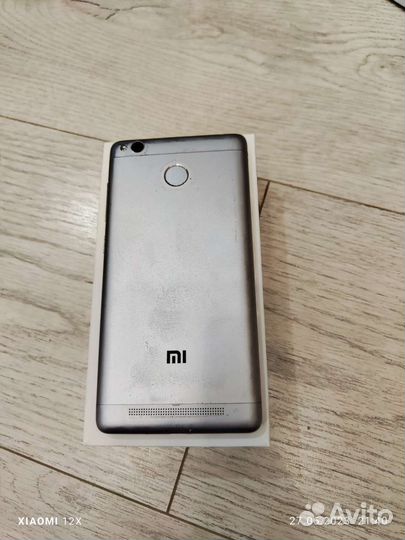 Телефон Xiaomi