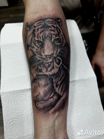 Тату мастер