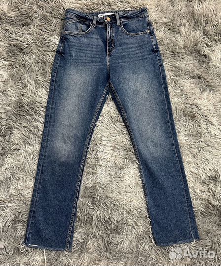 Джинсы zara прямые 38 eur M