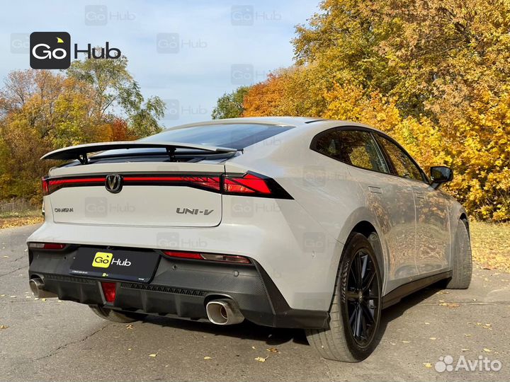 Аренда автомобиля Changan UNI-V от GoHub
