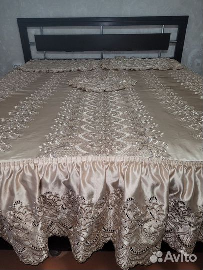 Покрывало на 2 х спальную кровать