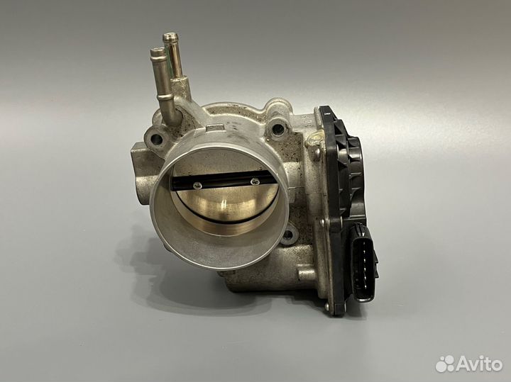 Дроссельная заслонка toyota 220300V040