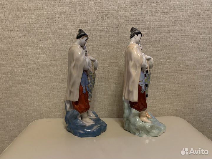 Фарфоровые статуэтки 