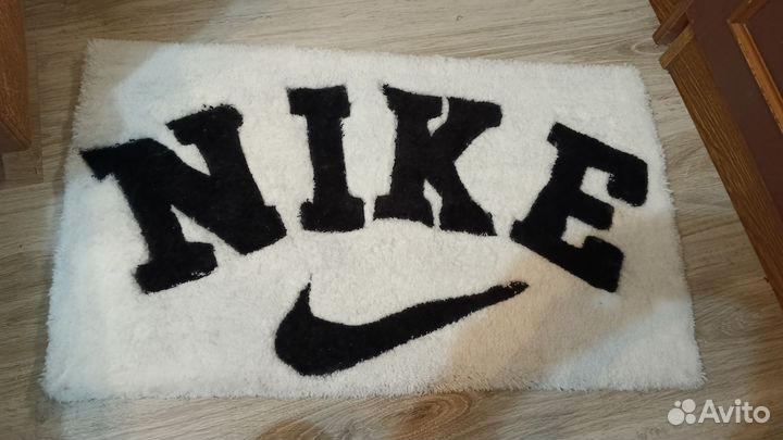 Ковер найк