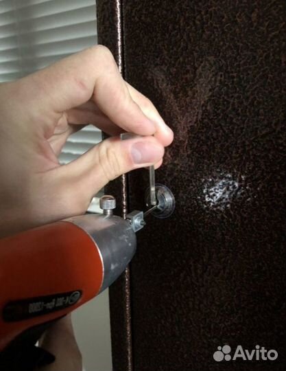 Вскрытие замков,вскрытие дверей,авто,сейфы