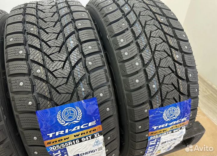 Tri Ace Snow White II 205/55 R16 41T