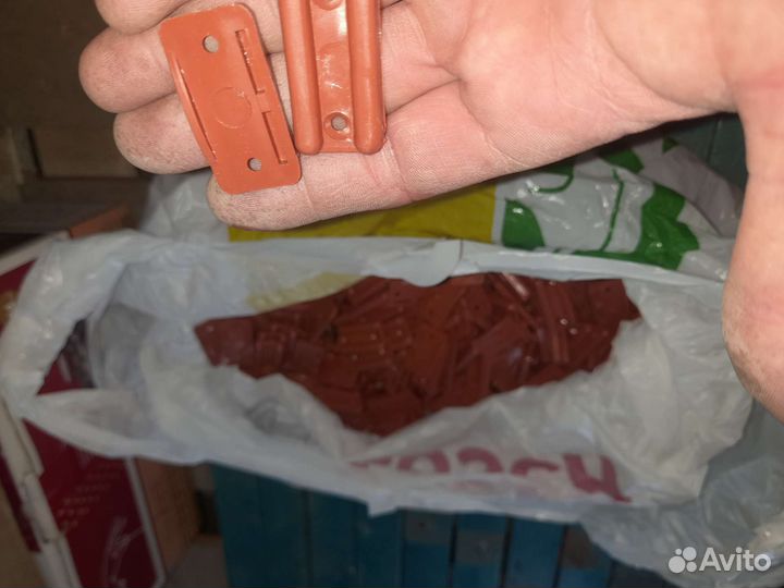 Подпятник мебельный