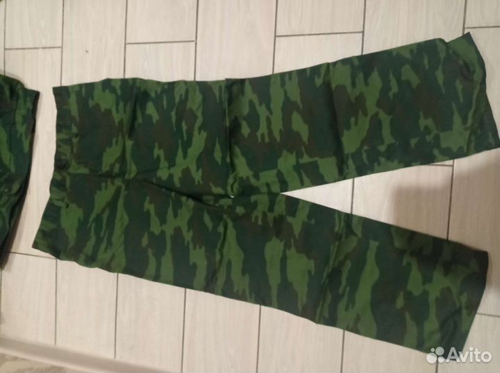 Военная форма на молнии для офицеров