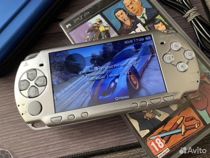 Sony PSP Ice Silver 64gb 400+ игр (Мод) (комплект)