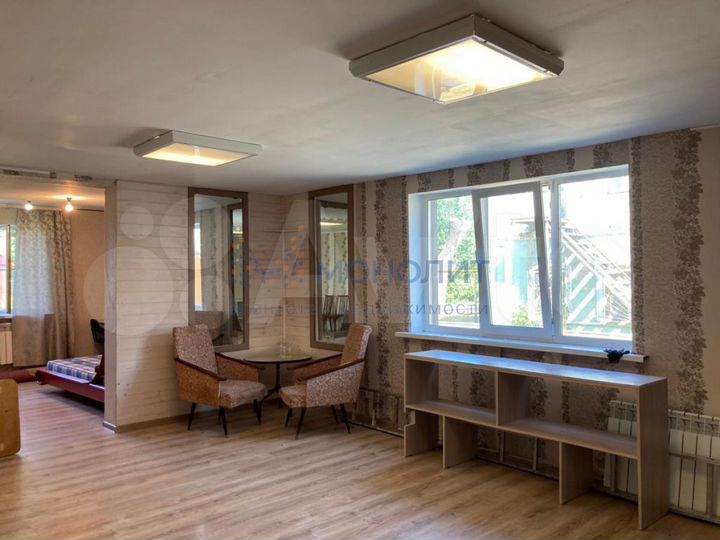 Дом 135 м² на участке 4 сот.