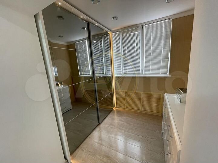 2-к. квартира, 62 м², 4/5 эт.