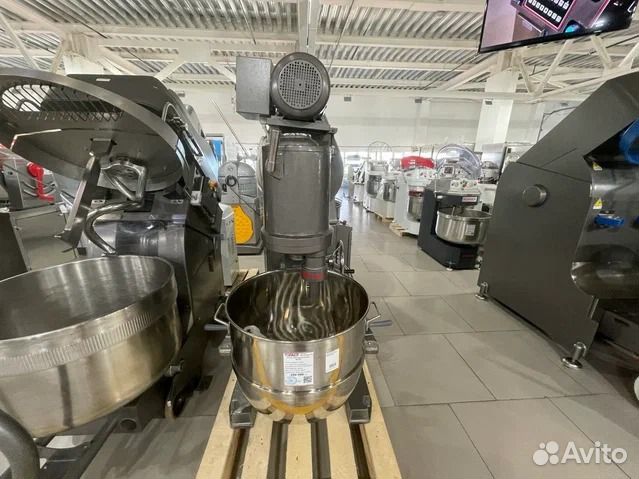 Миксер планетарный Sinmag SM-901
