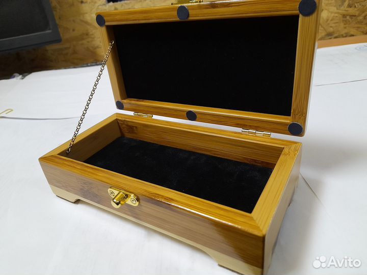 Купюрница из паркетного бамбука