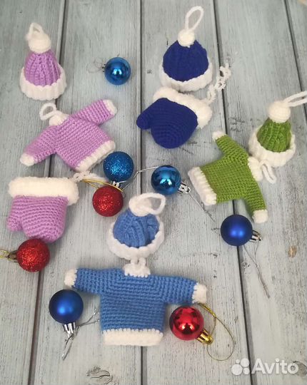 Ёлочные вязаные игрушки