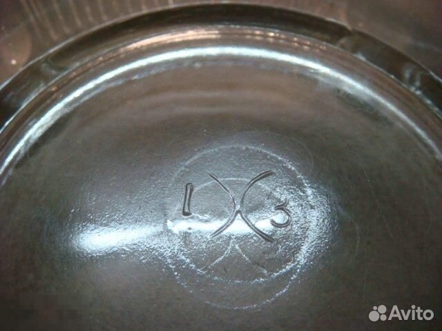 Пепельницу 1х3 диаметр 10 см, стекло