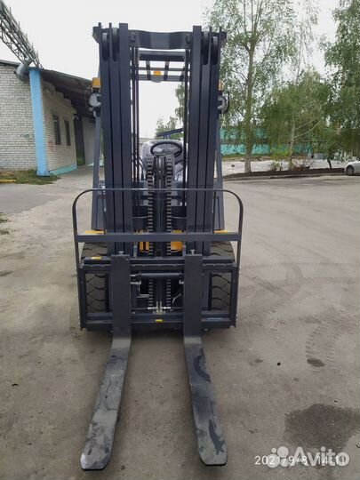 Вилочный погрузчик UN Forklifts FG35, 2023