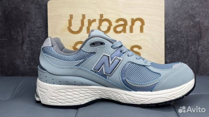 Кроссовки New Balance 2002r Для Спортзала