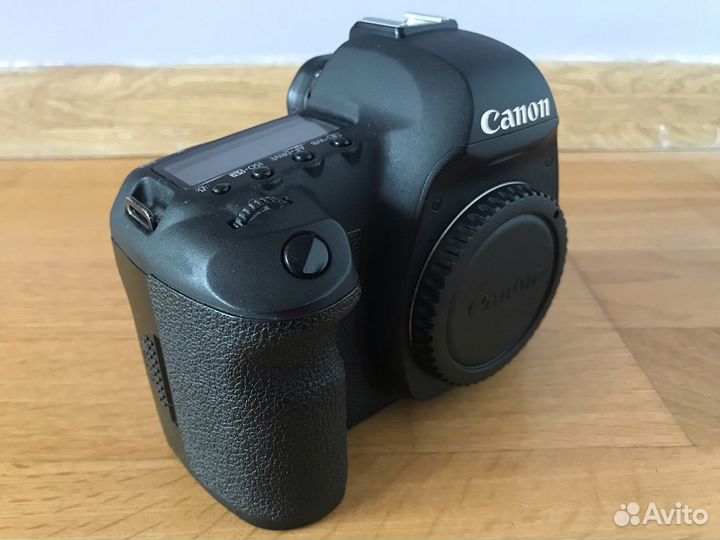 Canon 5D mark ii body (пробег 5 тысяч)