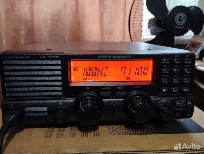 Кв трансивер Vertex VX-1700
