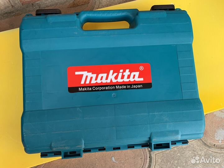 Шуруповерт Makita 12v бесщеточный