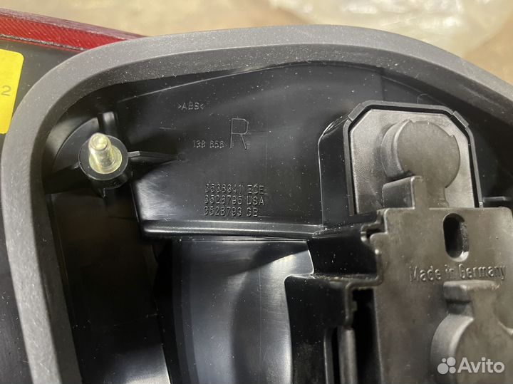 Фонарь задний правый внутренний Volvo 940 960 Новы