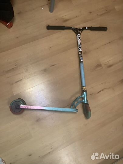 Трюковой самокат madd gear vx9 team-2009 fade pink