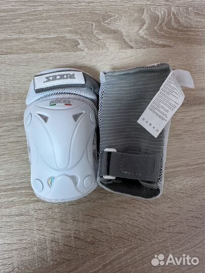 Набор защиты для роликов Roces Yuma girl