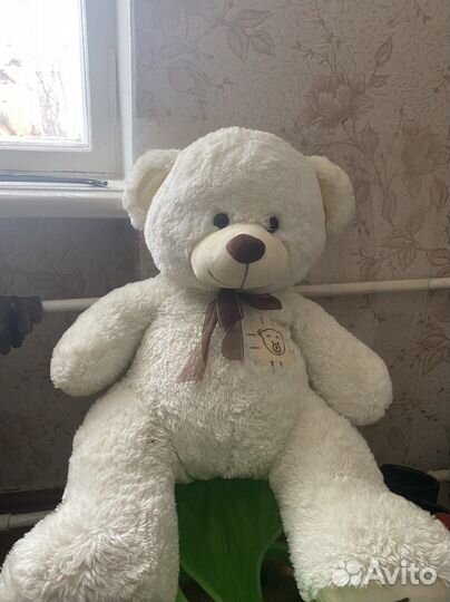 Плюшевый медведь