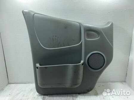 Обшивка (дверная карта) двери передней левой Opel Vivaro A