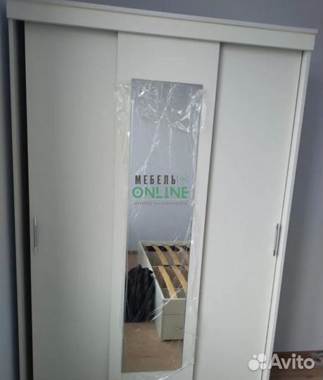 Шкаф купе Бостон/Бася