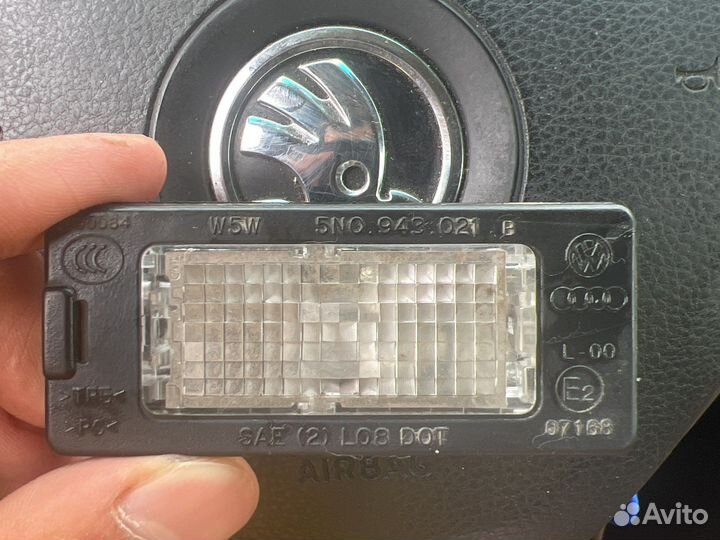 Лампочка багажник