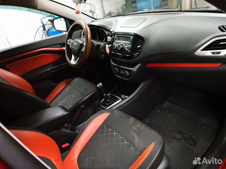 LADA Vesta 1.6 МТ, 2018, 105 681 км