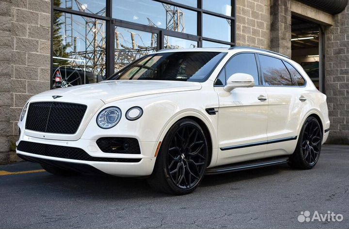 Кованые диски GT Forged G079 R23 на Audi Q8