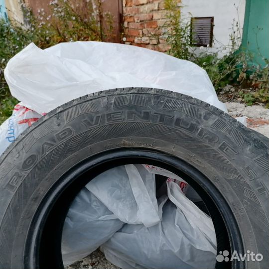 Kumho Road Venture ST KL16 235/75 R16 108H