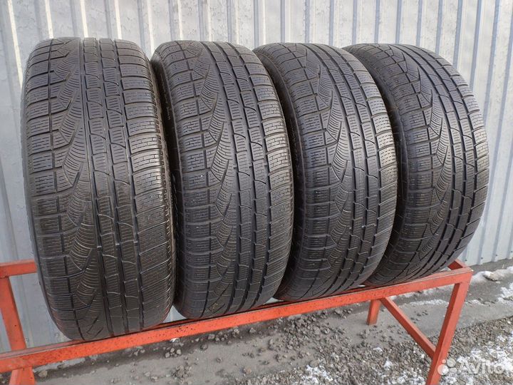 Pirelli Winter Sottozero II 245/50 R18 100
