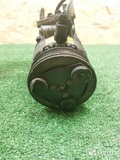 Компрессор кондиционера Ford Focus 2 1.6 shda 2008