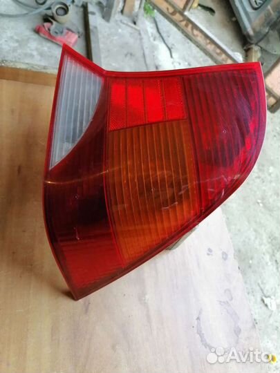 Фонарь задний правый для Ford Focus 1