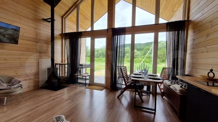 Коттедж 65 м² на участке 8 сот.