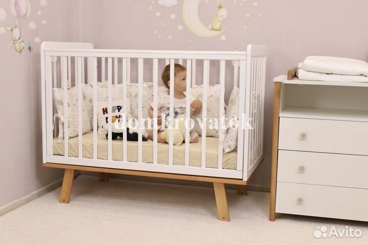 Кроватка для новорожденного