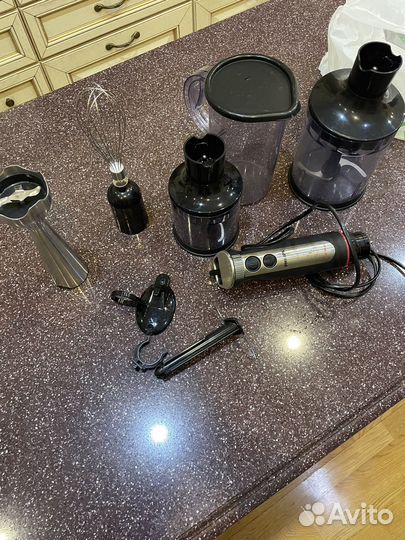 Погружной блендер Philips HR1372