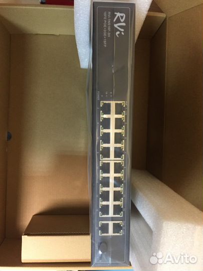 PoE коммутатор RVi 16 портов